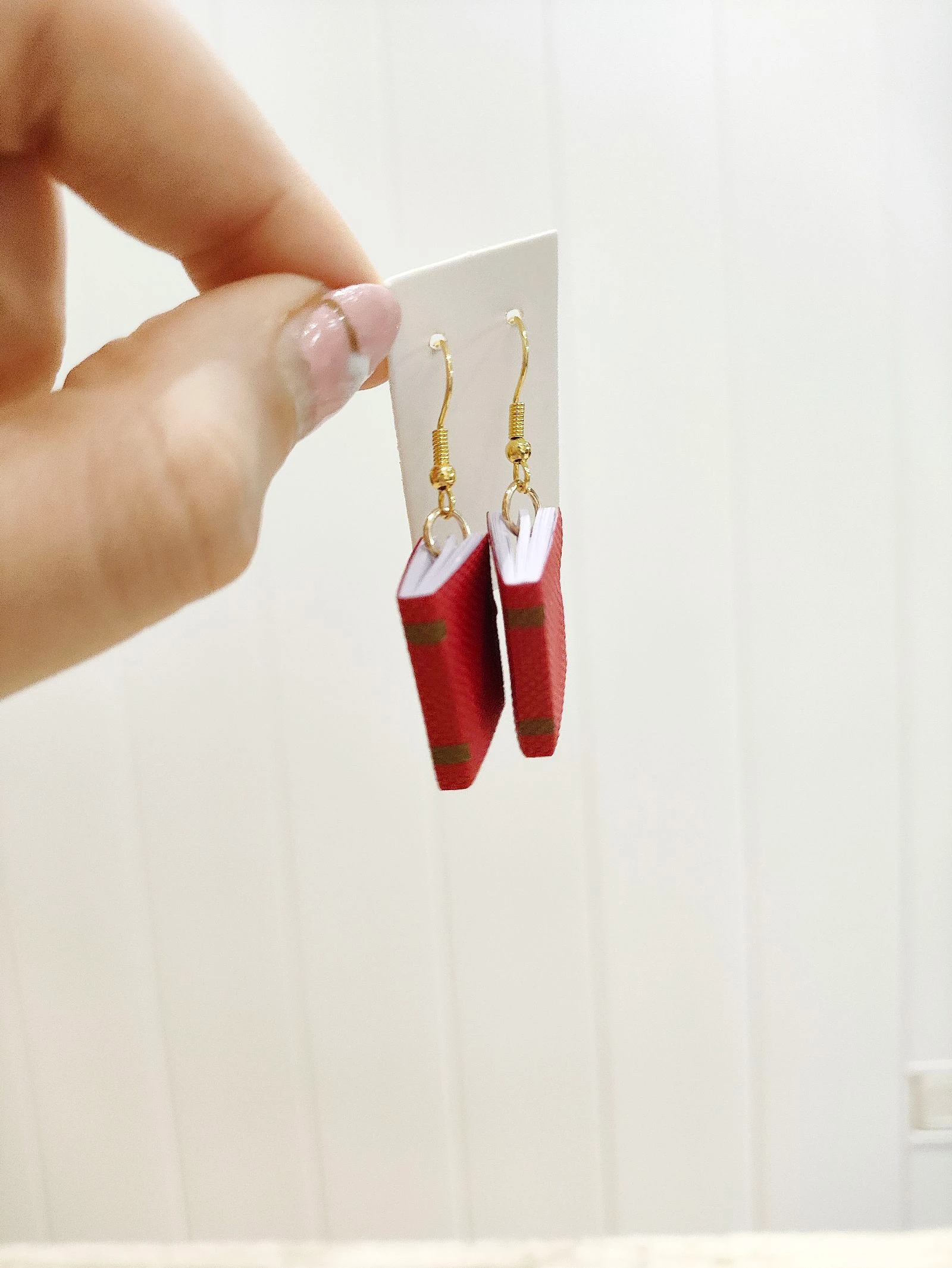 Pendientes libro rojo miniatura 📕 | Nuevos |  ligeros regalo – photo 2